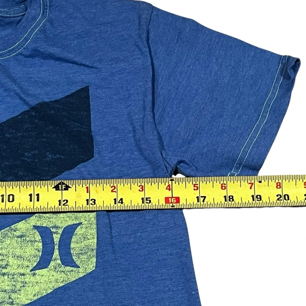 Hurley Boy Youth Blue and Green Graphic Tee Size Large